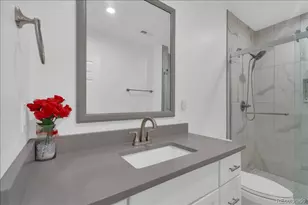 413 N de Gaulle Ct, Aurora, CO 80018 - Photo 31