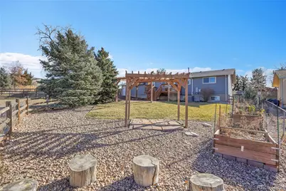 10737 W Tufts Drive, Littleton, CO 80127 - Photo 33