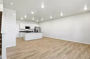 1596 Riverplace Dr, Windsor, CO 80550 - Photo 3