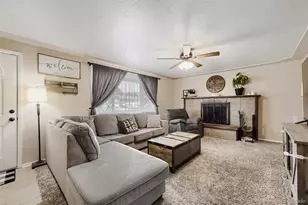 8906 Oakwood St, Westminster, CO 80031 - Photo 5