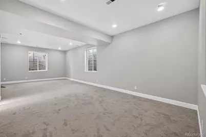 4504 N Picadilly Court, Aurora, CO 80019 - Photo 37