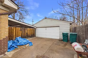 1350 Scranton St, Aurora, CO 80011 - Photo 3