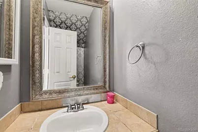 1194 S Troy Street, Aurora, CO 80012 - Photo 11