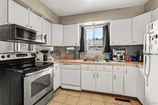 1194 S Troy St, Aurora, CO 80012 - Photo 7