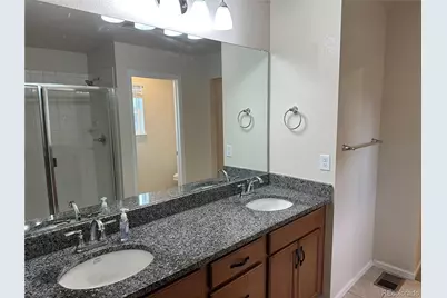 5733 S Fultondale Court, Aurora, CO 80016 - Photo 9