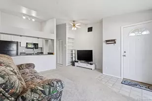 532 Oakwood Dr, Castle Rock, CO 80104 - Photo 3