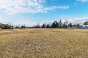 1505 S Ouray Cir, Aurora, CO 80017 - Photo 23