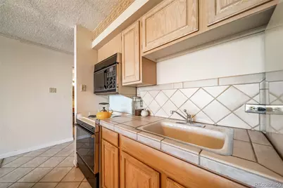 1020 15th Street #34F, Denver, CO 80202 - Photo 13