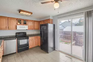 14089 E Utah Cir, Aurora, CO 80012 - Photo 7