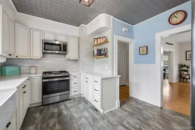 275 S 6th Avenue, Brighton, CO 80601 - Photo 17