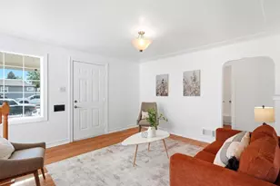 2712 S Hazel Ct, Denver, CO 80236 - Photo 9
