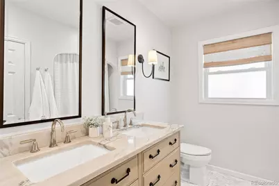 1130 N Monaco Parkway, Denver, CO 80224 - Photo 5