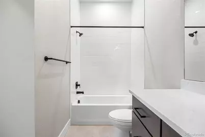 8811 S Quemoy Street, Aurora, CO 80016 - Photo 29