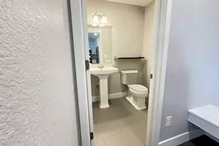 11137 E 25th Ave, Aurora, CO 80010 - Photo 13