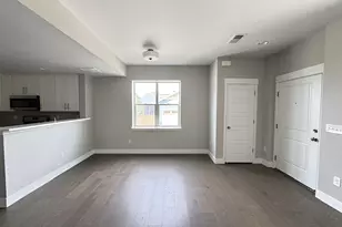 11137 E 25th Ave, Aurora, CO 80010 - Photo 7
