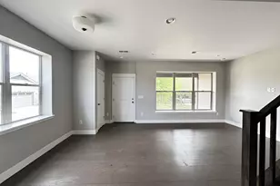 11137 E 25th Ave, Aurora, CO 80010 - Photo 9