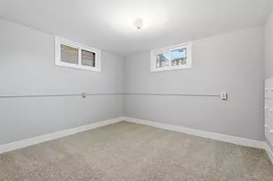 2820 Clermont St, Denver, CO 80207 - Photo 35