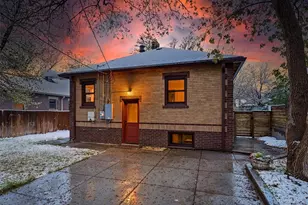 2820 Clermont St, Denver, CO 80207 - Photo 9