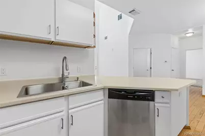 18930 E Warren Circle #D205, Aurora, CO 80013 - Photo 7