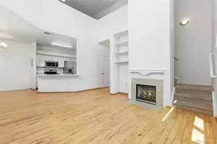 18930 E Warren Cir, Aurora, CO 80013 - Photo 3