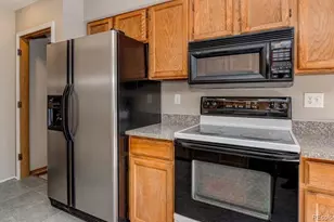 4554 Lamplighter Cir, Colorado Springs, CO 80916 - Photo 3