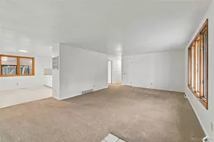 3000 Mountain View Ave, Longmont, CO 80503 - Photo 3