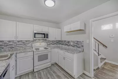 2331 Zion Street, Aurora, CO 80011 - Photo 3