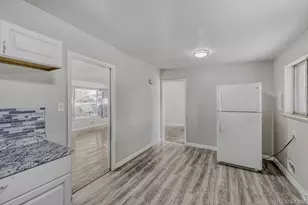 2331 Zion St, Aurora, CO 80011 - Photo 5