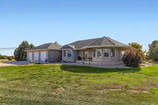 204 Grand View Cir, Mead, CO 80542 - Photo 3