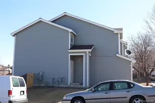 21903 E Crestline Ln, Aurora, CO 80015 - Photo 3