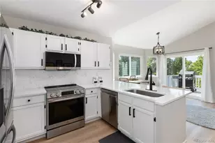 9561 Brentford Dr, Littleton, CO 80130 - Photo 23