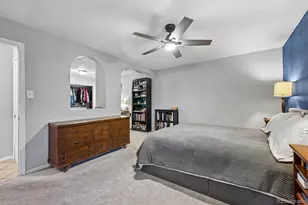 4493 N Auckland Ct N, Denver, CO 80239 - Photo 9