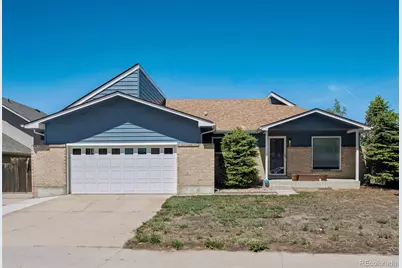 4493 N Auckland Court N, Denver, CO 80239 - Photo 1