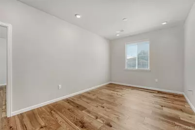 27942 E Glasgow Place, Aurora, CO 80016 - Photo 17