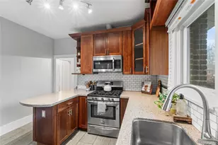 2645 Cherry St, Denver, CO 80207 - Photo 15