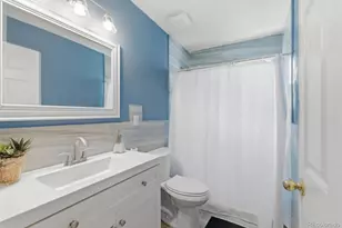 4307 Durham Ct, Denver, CO 80239 - Photo 15