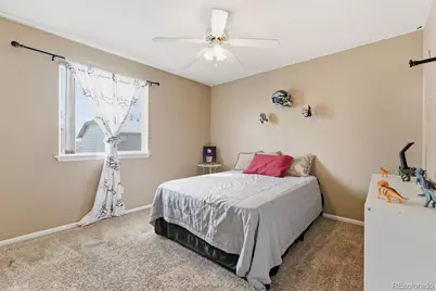 4307 Durham Court, Denver, CO 80239 - Photo 9