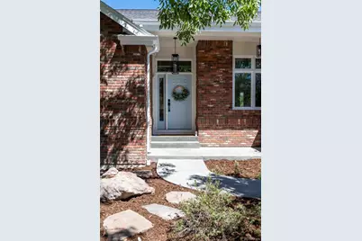 636 Cove Court, Loveland, CO 80537 - Photo 3