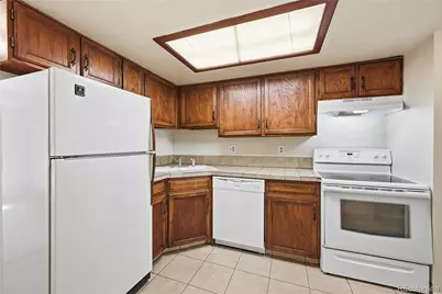 1885 S Quebec Way #A18, Denver, CO 80231 - Photo 11