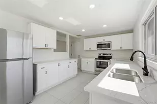 3137 Ursula St, Aurora, CO 80011 - Photo 7