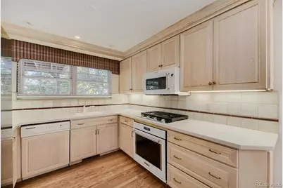 6018 E Briarwood Circle, Englewood, CO 80112 - Photo 5