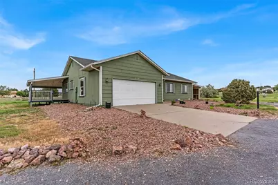 217 W Linden Avenue, Pueblo, CO 81007 - Photo 3