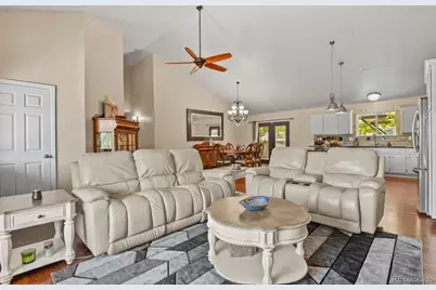 882 S 14th Avenue, Brighton, CO 80601 - Photo 5