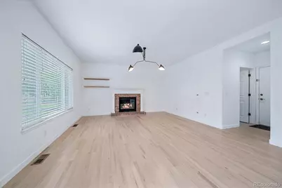 6048 S Walden Court, Aurora, CO 80016 - Photo 15