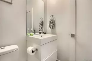 847 S Logan St, Denver, CO 80209 - Photo 37