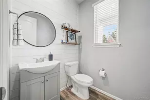423 N Patsburg St, Aurora, CO 80018 - Photo 15