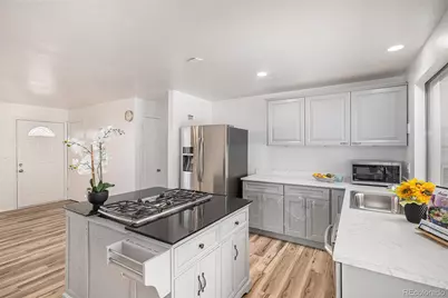 15608 E Girard Place, Aurora, CO 80013 - Photo 7