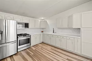 85 Sunflower Rd, Colorado Springs, CO 80907 - Photo 9