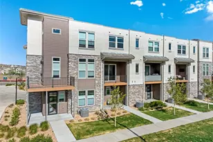 2220 S McIntyre St, Lakewood, CO 80228 - Photo 33