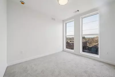 639 29th St #209, Denver, CO 80205 - Photo 3